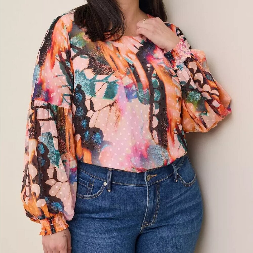 Torrid Butterfly Chiffon Clip Dot Blouson Sleeve Blouse in Size 2 (18/20)